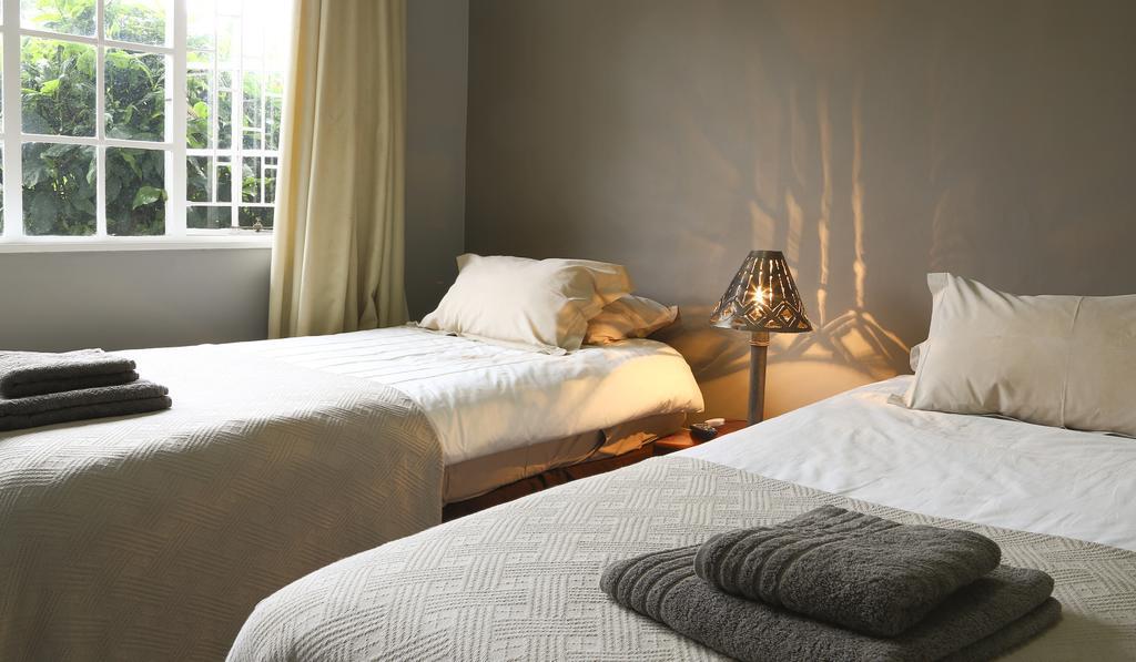 Sunbird Guest House Χαράρε Δωμάτιο φωτογραφία